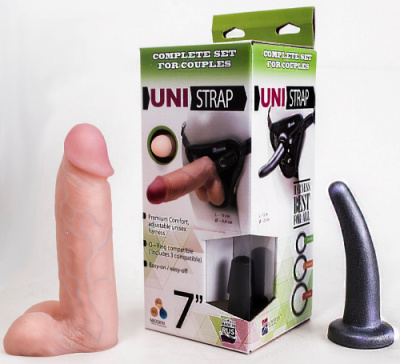 Страпон UNI strap 7 дюймов (2 насадки + трусики) от sex shop Hustler
