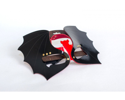 Кожаная маска "Летучая мышь" от sex shop Hustler