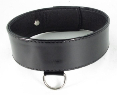 Ошейник на пряжке (лаковая кожа, мягкий подклад) от sex shop Hustler