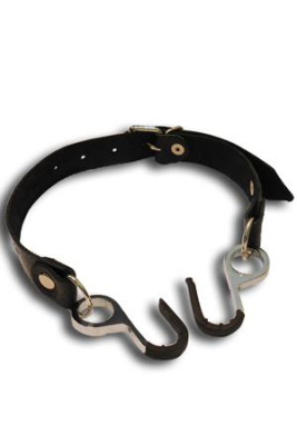 Кляп распорка (с крючками) от sex shop Hustler