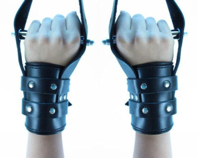 Наручники для БДСМ подвешивания от sex shop Hustler